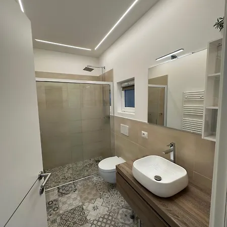 Casa Isabella ليمونِ سول غاردا